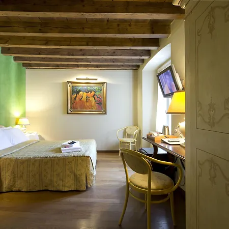 Piazza Vecchia 4* بيرغامو