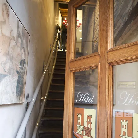 Piazza Vecchia 4* بيرغامو