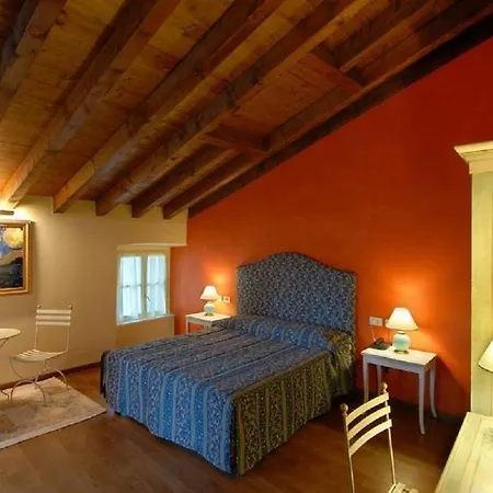 Piazza Vecchia Hotel Bergamo