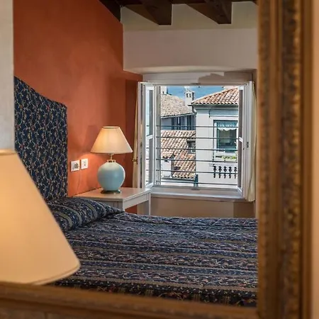 Piazza Vecchia 4* Bergamo