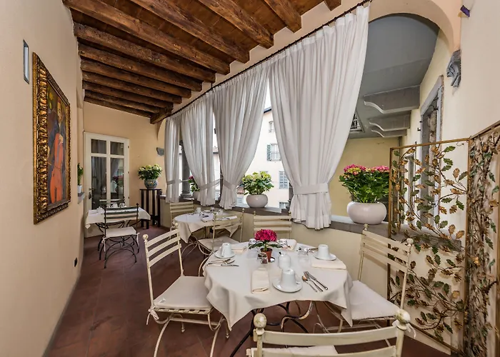 Piazza Vecchia Hotel 4*