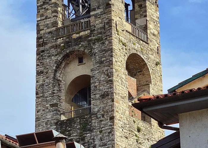 Piazza Vecchia 4* Bergame