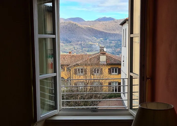 Piazza Vecchia Hotel 4*