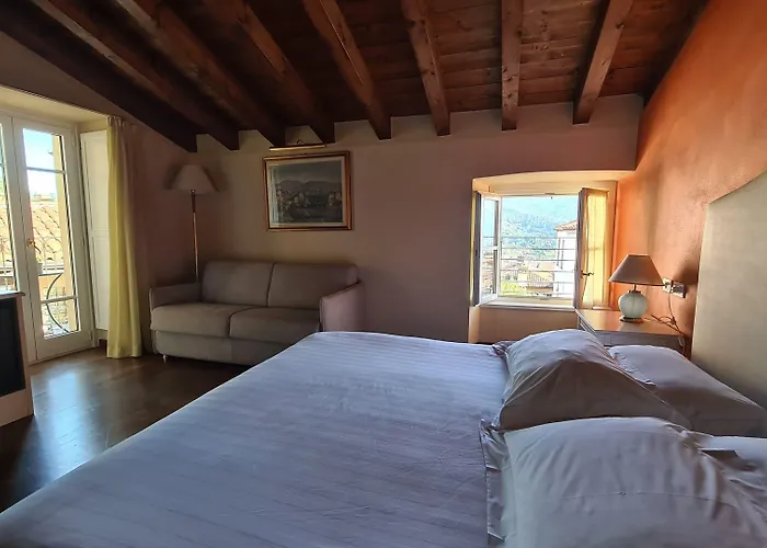 Hotel Piazza Vecchia 4*