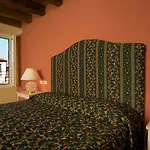 Piazza Vecchia 4* 베르가모